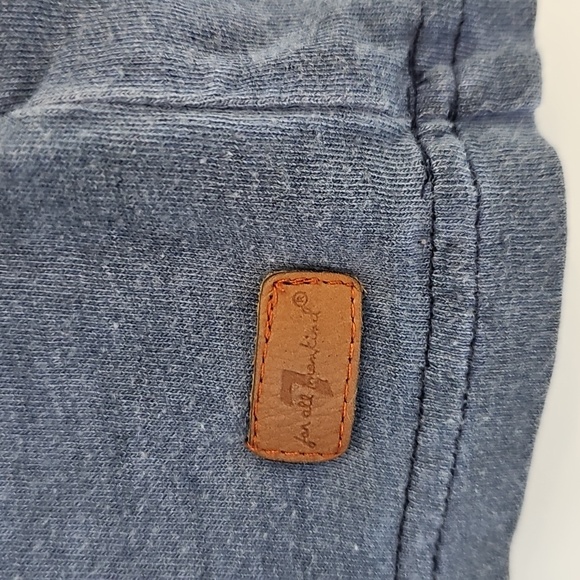 7 for all Mankind Distressed Blue V-Neck Shirt Boys Sz L - Picture 2 of 5